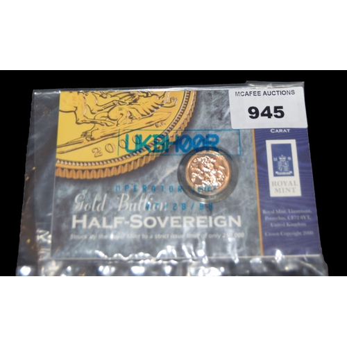 945 - A 2000 Gold Half Sovereign