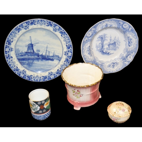 292 - A Footed Planter and Other Ceramic Pieces