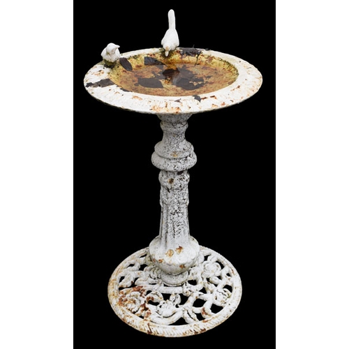 24 - A Very Nice Circular Bird Bath