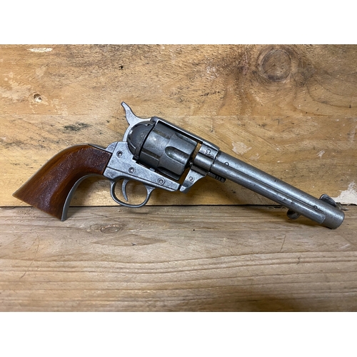 141 - Replica Single Action Revolver, Boxed