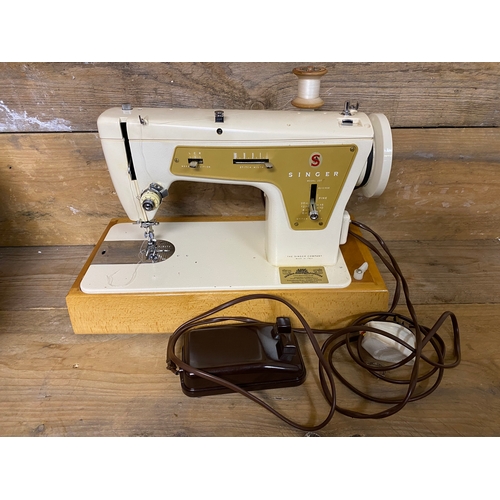 143 - 1950's Singer Model 237 Sewing Machine, complete - untested