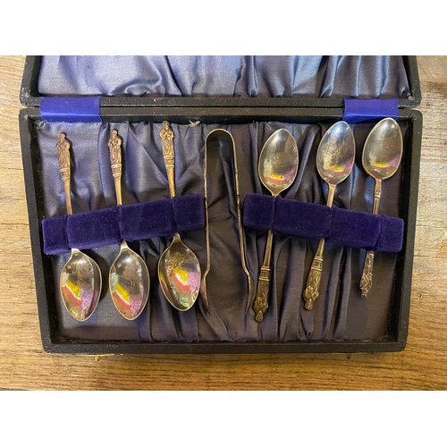 392 - Boxed Cutlery and Serveware