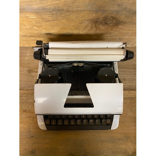 408 - White Lilliput Junior Typewriter, 1970's