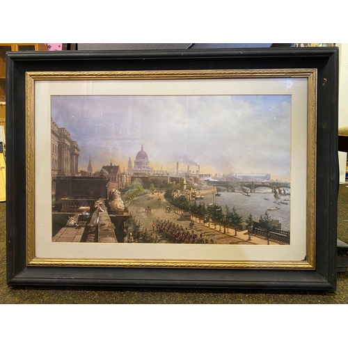 434 - Framed Print of Edwardian London, 92 x 66cm