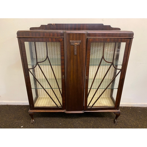 457 - Art Deco Glass Fronted Cabinet, no key