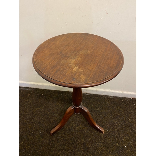 460 - Victorian Tip Top Table, AF