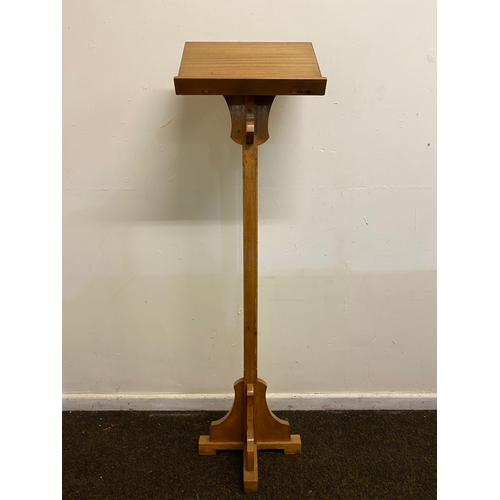 464 - Wooden Lectern