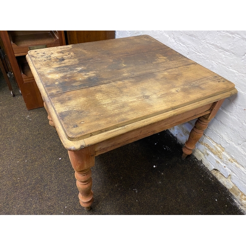 482 - Large Pitch Pine Farmhouse Dining Table with Single Drawer