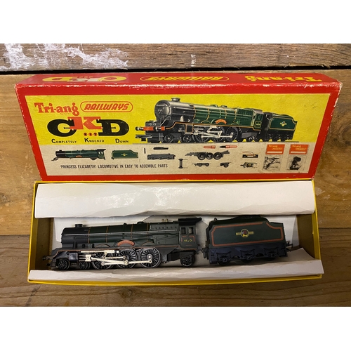 59 - Tri-ang Railways CKD 'Princess Elizabeth' Locomotive and Tender (R.386) in Original Box