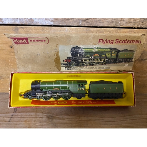 64 - Boxed Tri-ang Hornby 00 Gauge R.855 'The Flying Scotsman'