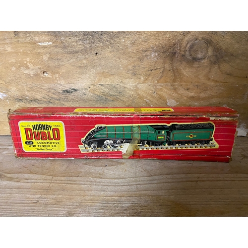 68 - Boxed 00 Gauge Hornby Dublo Locomotive and Tender 'Golden Fleece'