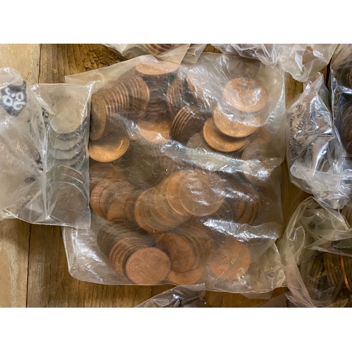 205 - Large Lot of Mixed British coinage, mainly early 20th Century