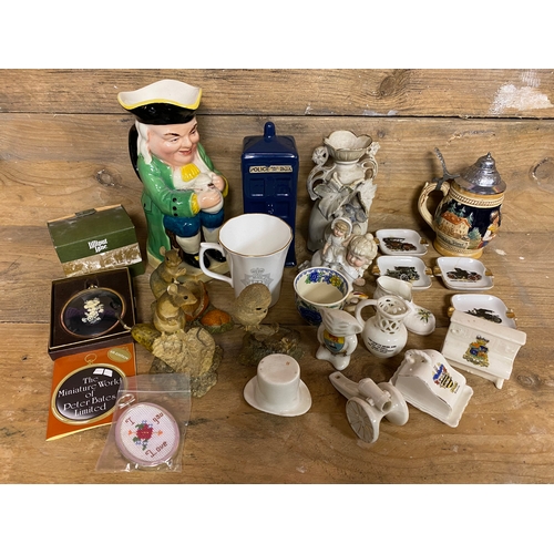 340 - Collection of Mixed Bric-a-brac including Sadler Jug (AF)