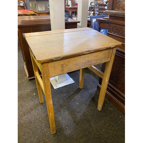 404 - Vintage Single School Desk