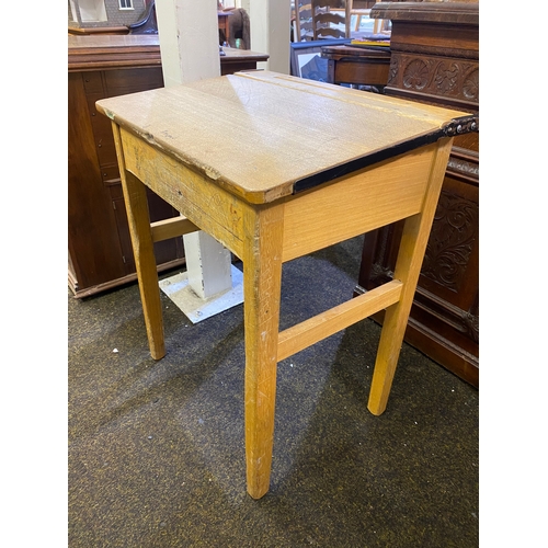 404 - Vintage Single School Desk