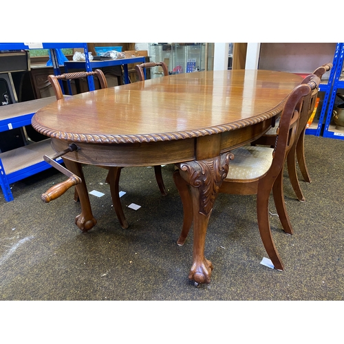 409 - Victorian Crank Handle Extending Dining Table on Ball and Claw Feet and Casters with Four Chairs, 20... 