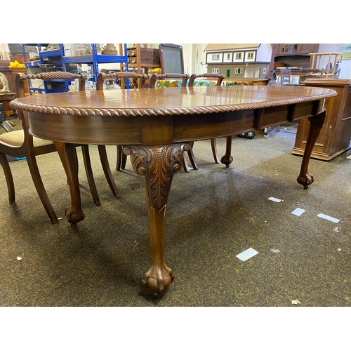 409 - Victorian Crank Handle Extending Dining Table on Ball and Claw Feet and Casters with Four Chairs, 20... 