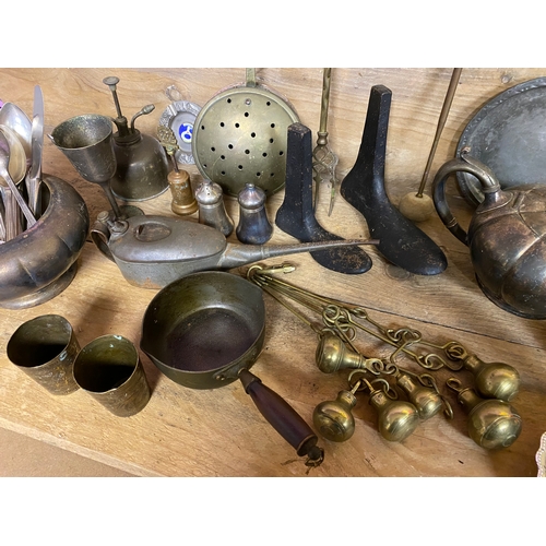 38 - Large Collection of Metalware to include Copper, Pewter, Cast Iron and Brass