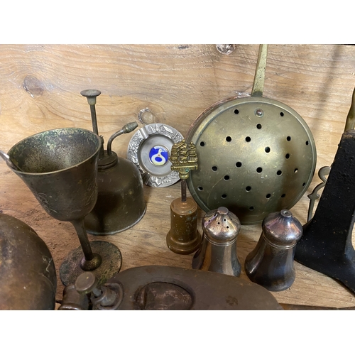 38 - Large Collection of Metalware to include Copper, Pewter, Cast Iron and Brass