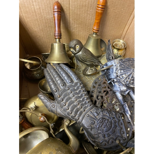 41 - Large Collection of Metalware