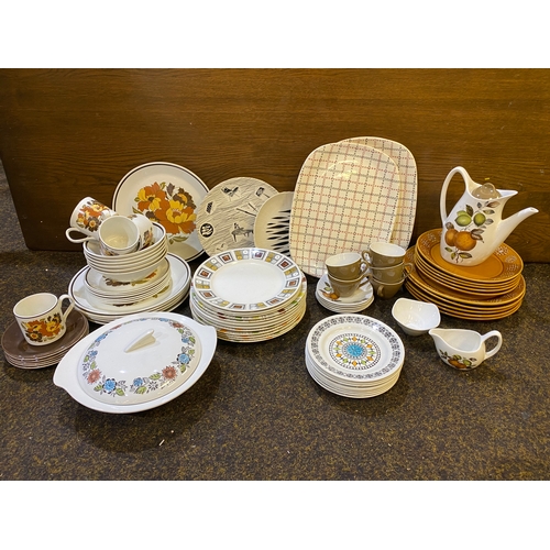 107 - Assorted Mid Century Ceramics including Kathie Winkle Ironstone