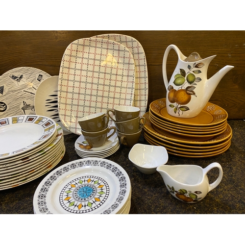 107 - Assorted Mid Century Ceramics including Kathie Winkle Ironstone