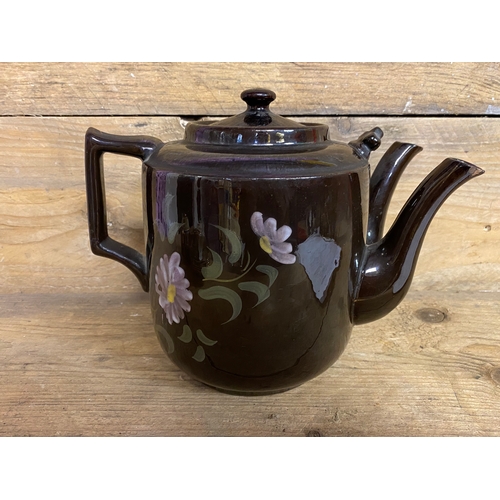 120 - Victorian Twin Spout Teapot, made in England