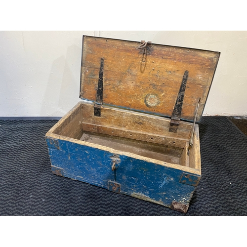 145 - Large Blue Storage / Tool Box (62x32x25cm)