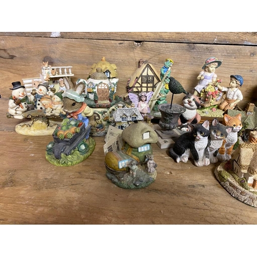 227 - Quantity of Collectible Houses and Figures