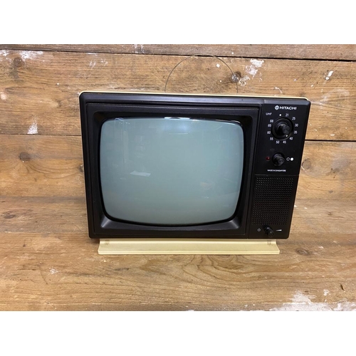 228 - Vintage Hitachi TV, untested