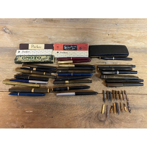 231 - Quantity of Collectible Pens, Boxes and Nibs (AF)