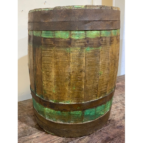 283 - Rustic Vintage Barrel