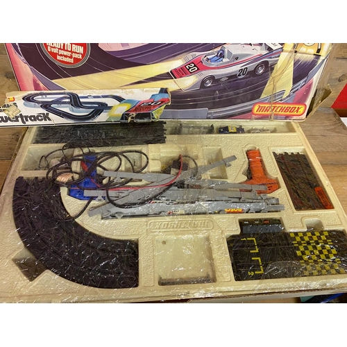 315 - Matchbox Powertrack 4000 (Not original cars) - Fiat & Jaguar Included