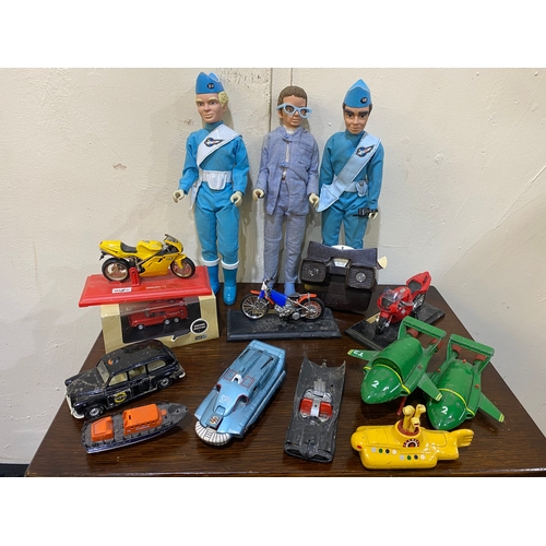 322 - Collection of Vintage Toys to Include Thurderbirds Figures and Diecast