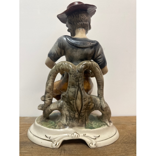 28 - capodimonte Figure