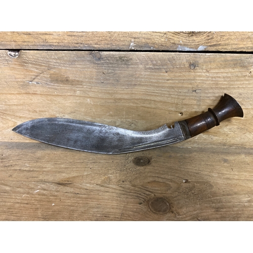 50 - Kukri Knife