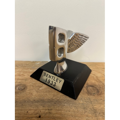 112 - Flying Bentley 1933 aluminium desk ornament