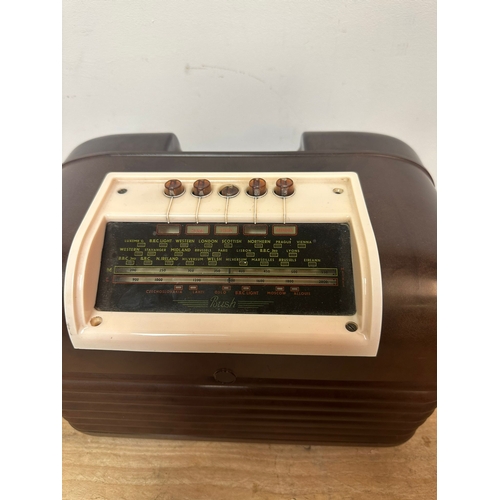 152 - Vintage Bush Radio