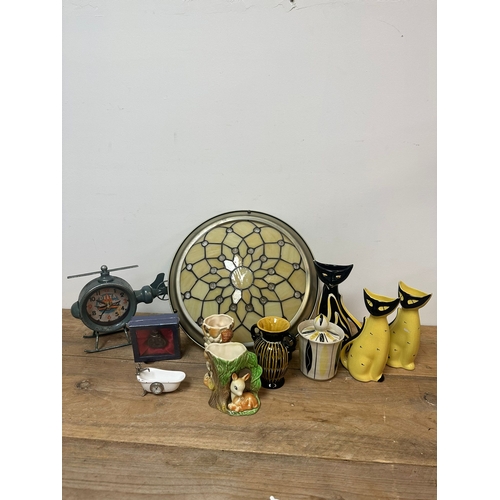 314 - Mixed items to include Light, ceramics and Clock