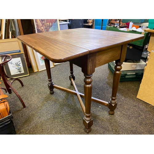 324 - Edwardian Solid Wood Drop Leaf Table