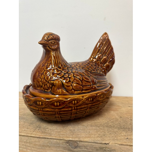 341 - Portmeirion Chicken Egg Holder