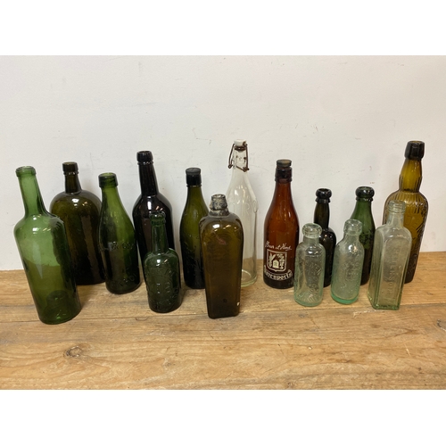 124 - Collection of 15 Vintage Bottles