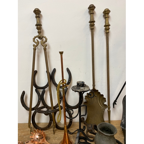 184 - Large Quantity of Mixed Metalware to Include Copper and Brass