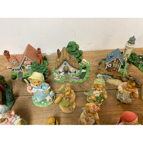 214 - Quantity of Cherished Teddies Figures to include Cherished Teddies Village