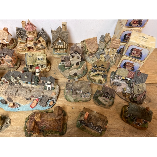 59 - Collection of Cottages & Miniature Houses to include Lilliput Lane