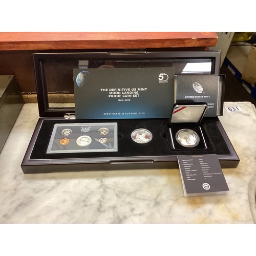 370 - The Definitive US Mint Moon Landing Proof Coin Set including 2 x Silver Dollars 1969 / 2019 Includes...