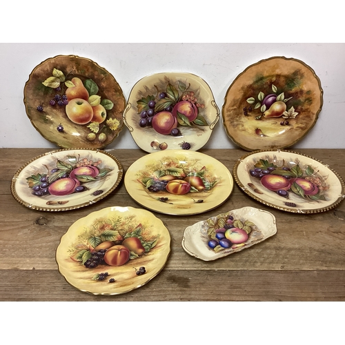 420 - Collection of Aynsley Orchard Gold Plates & 2 x English Fine China painted by Peter Gosling