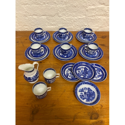 409 - Quantity of Unmarked Blue and White China