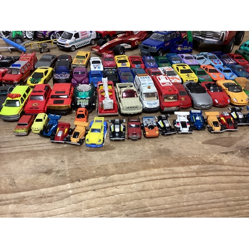 236 - Large Mixed Lot of Die Cast Vehicles to include Hot Wheels & Matchbox