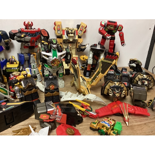 317 - Huge Bundle of Vintage Power Rangers Figures & Accessories